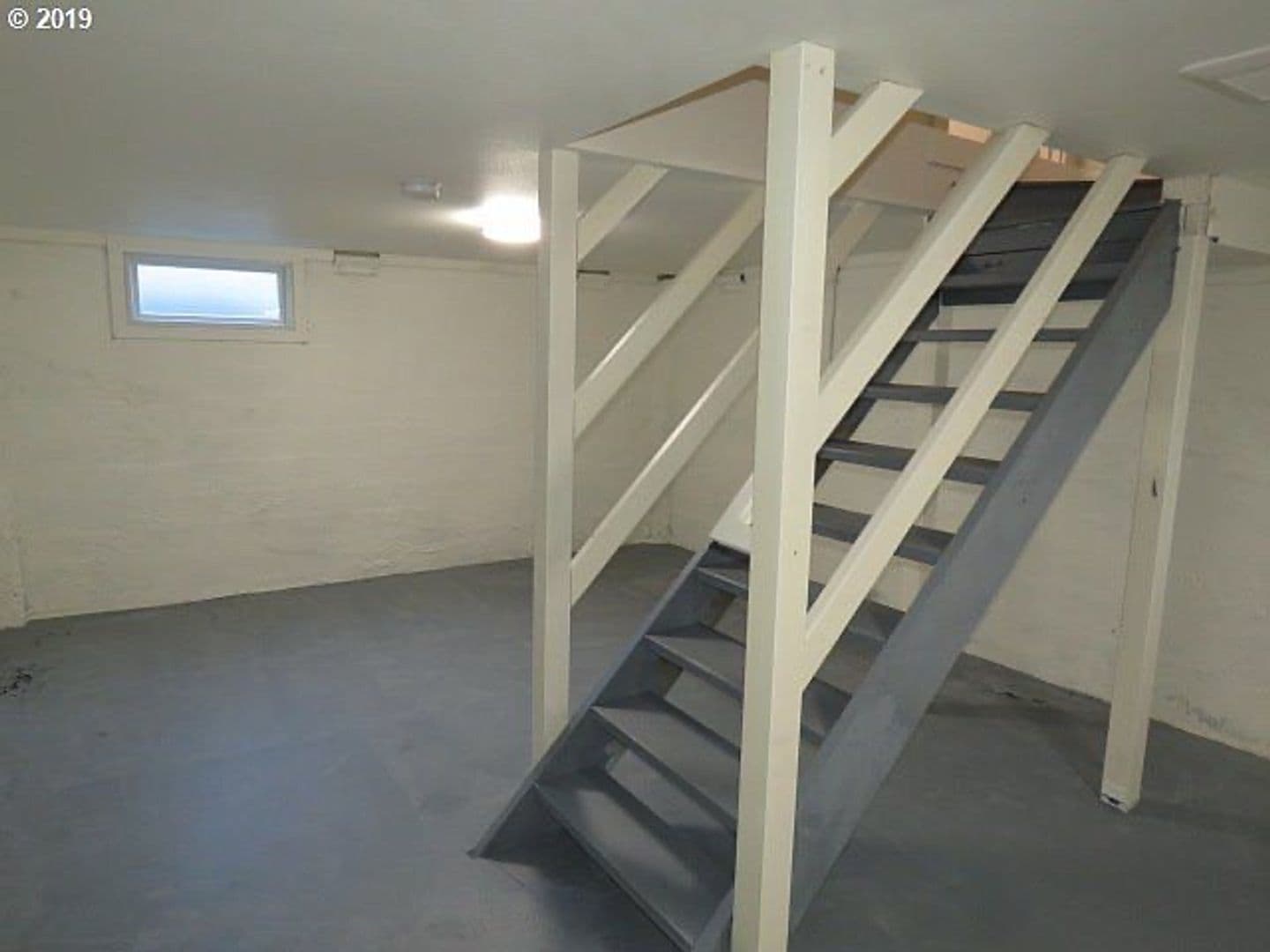 Portland Apartment: 2121-2127 SE Caruthers
