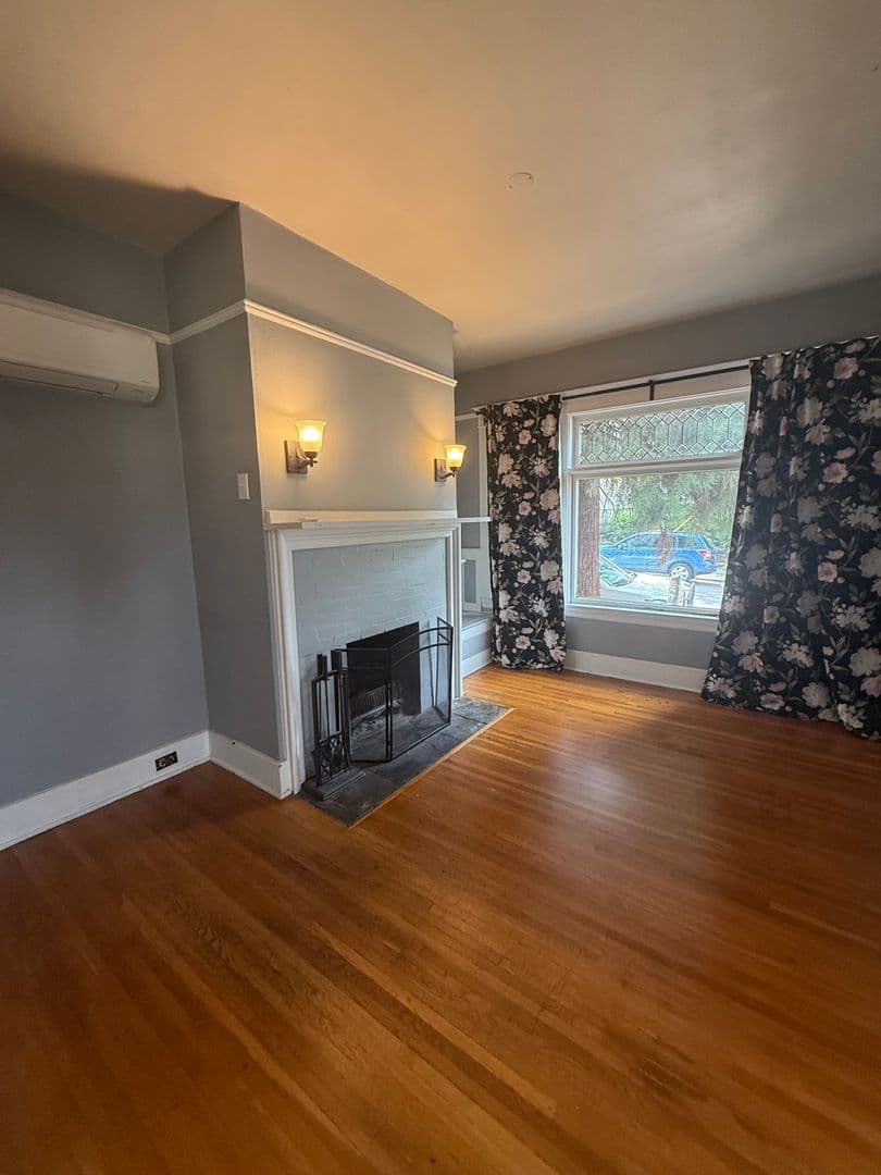 Portland Apartment: 3001 SE Ankeny