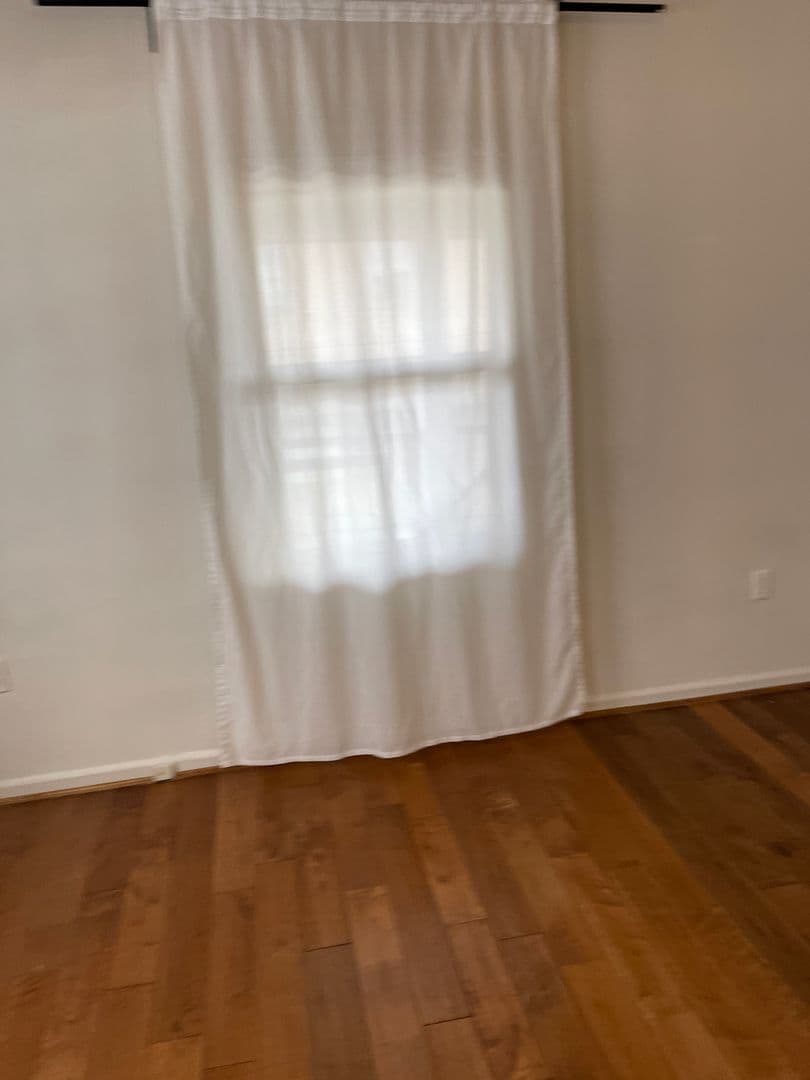 Portland Apartment: 2524 SE 12th