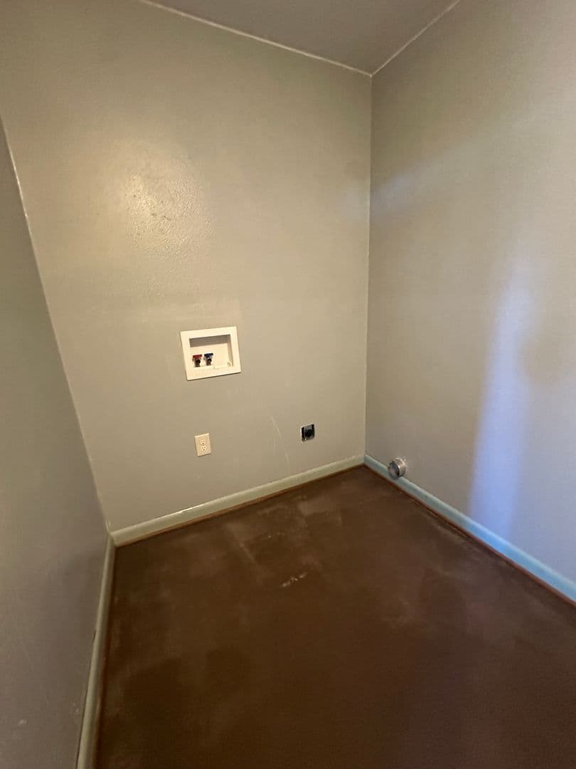 Portland House: 11132 East Burnside