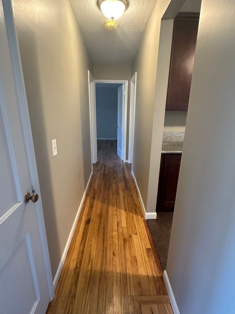 Portland House: 11132 East Burnside
