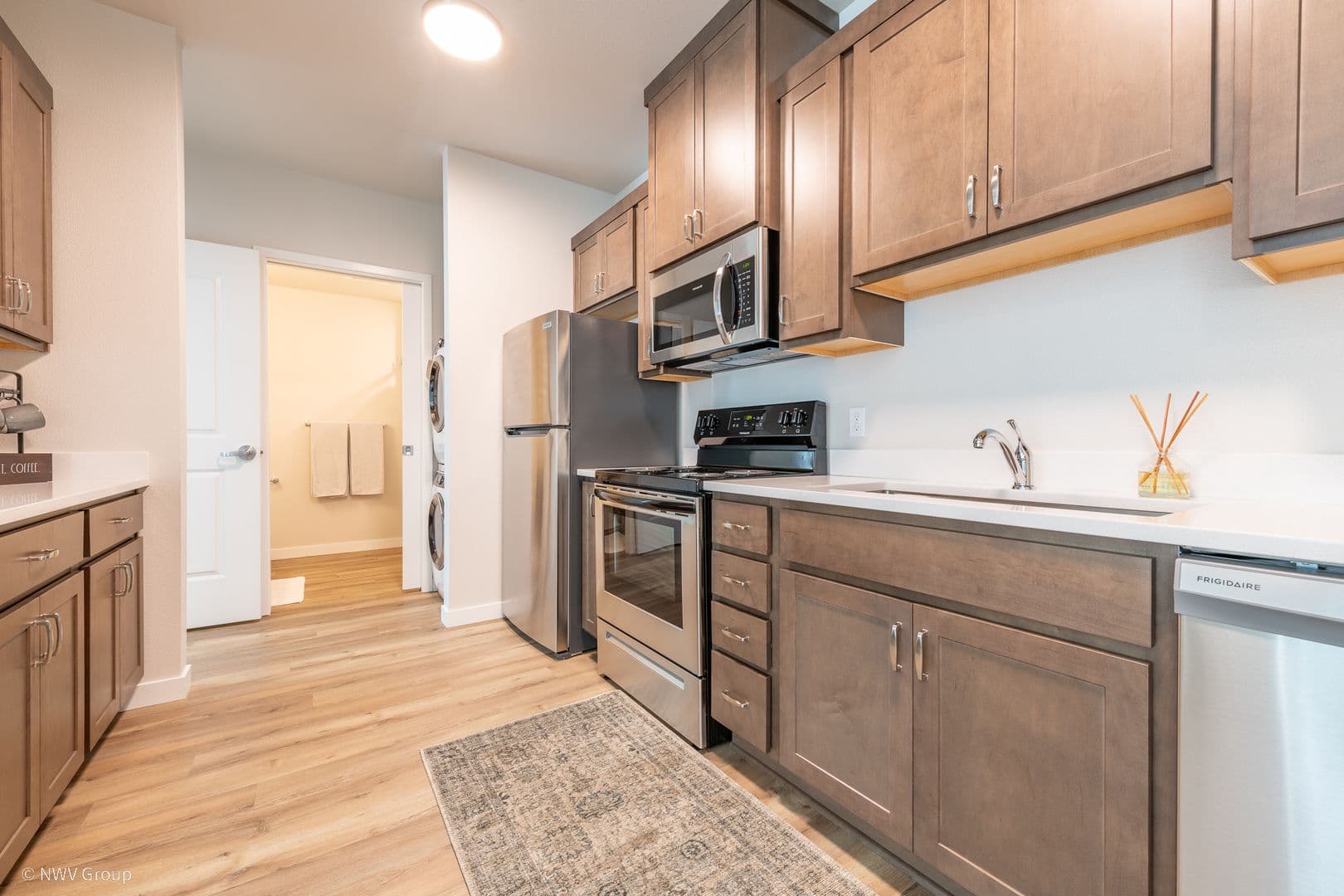 Fairview Apartment: 1555 NE Village St