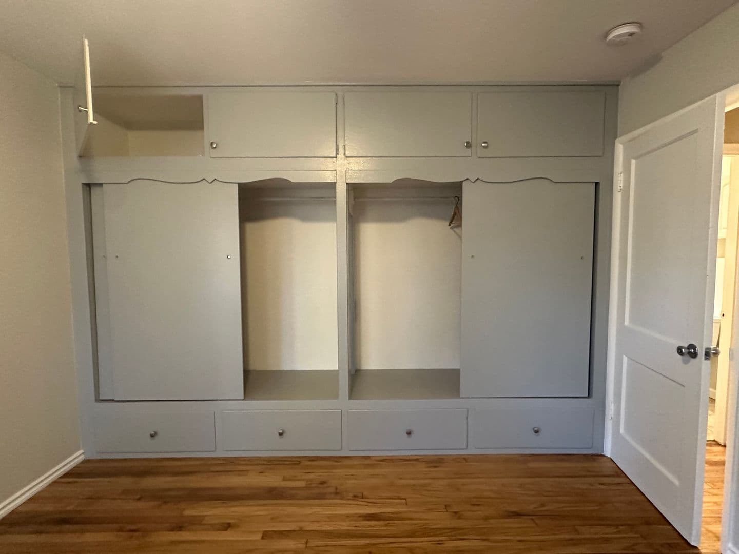 Portland House: 11132 East Burnside