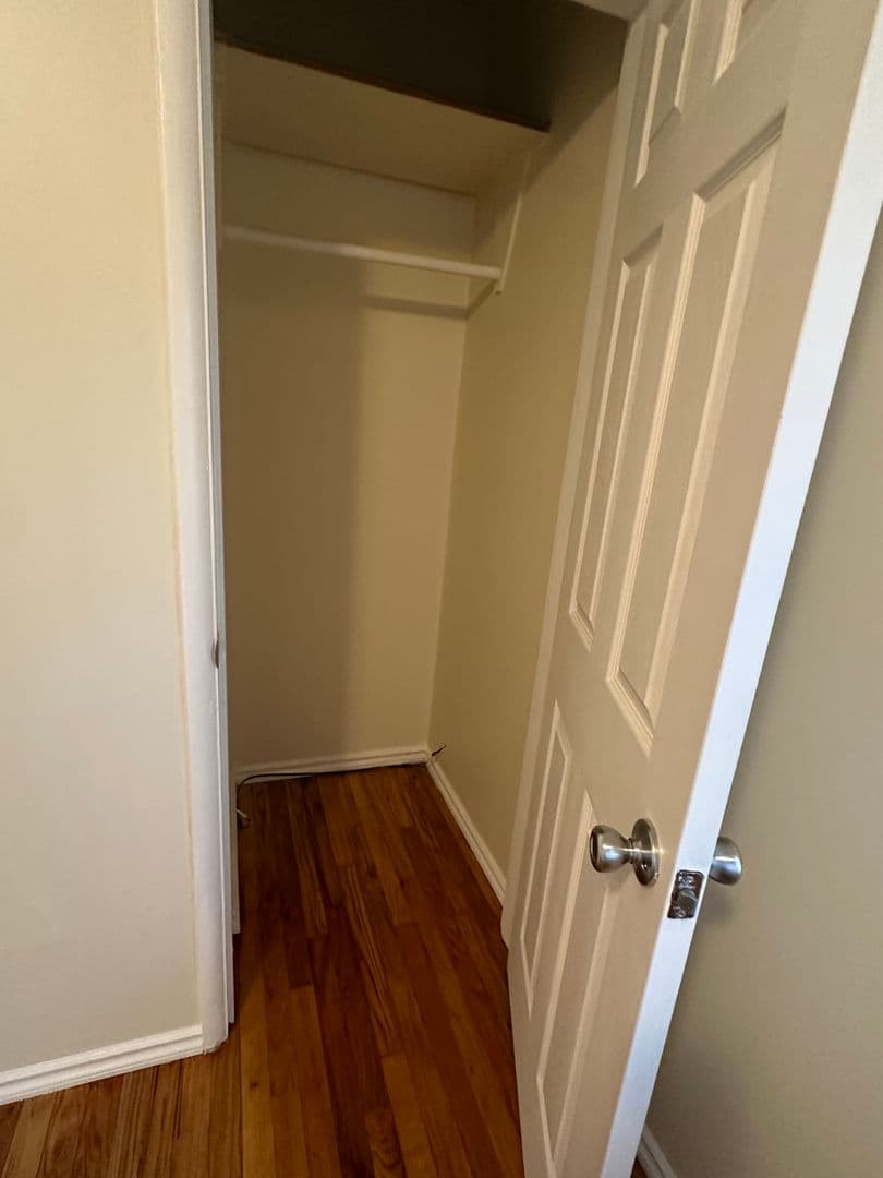 Portland House: 11132 East Burnside