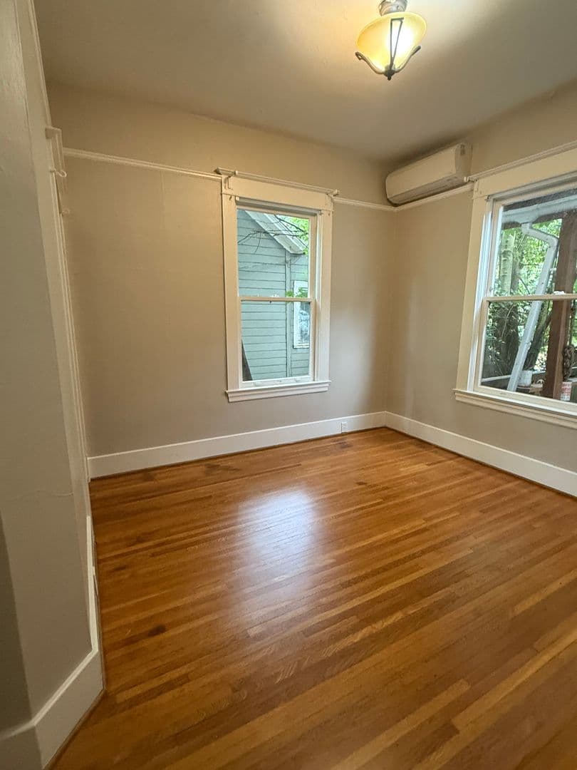 Portland Apartment: 3001 SE Ankeny