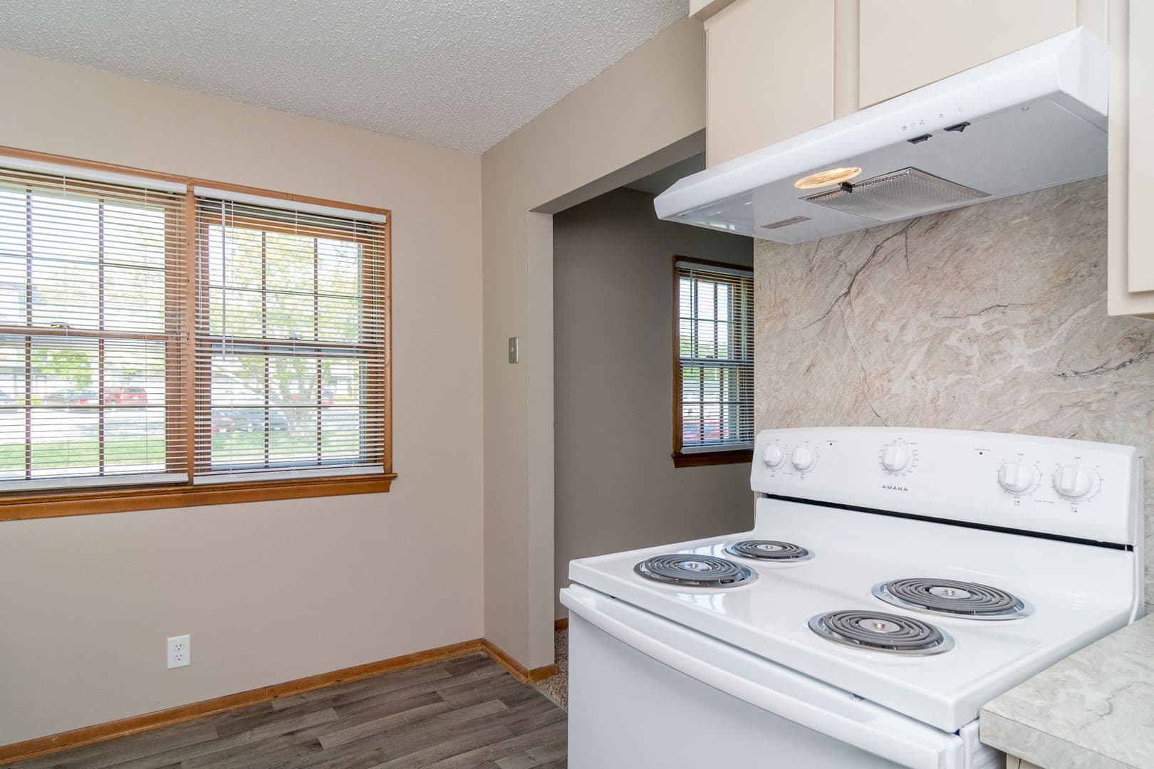 Omaha Apartment: 2323 Village Court