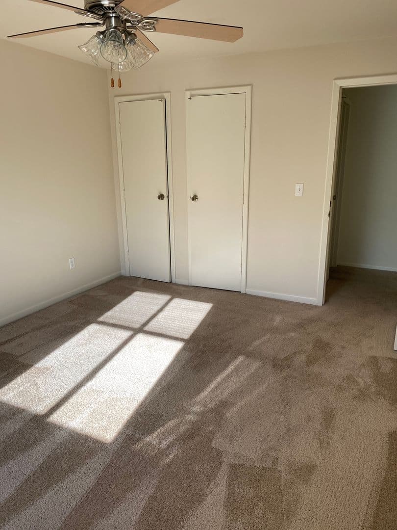 Omaha Apartment: 5806 S 141st Plz