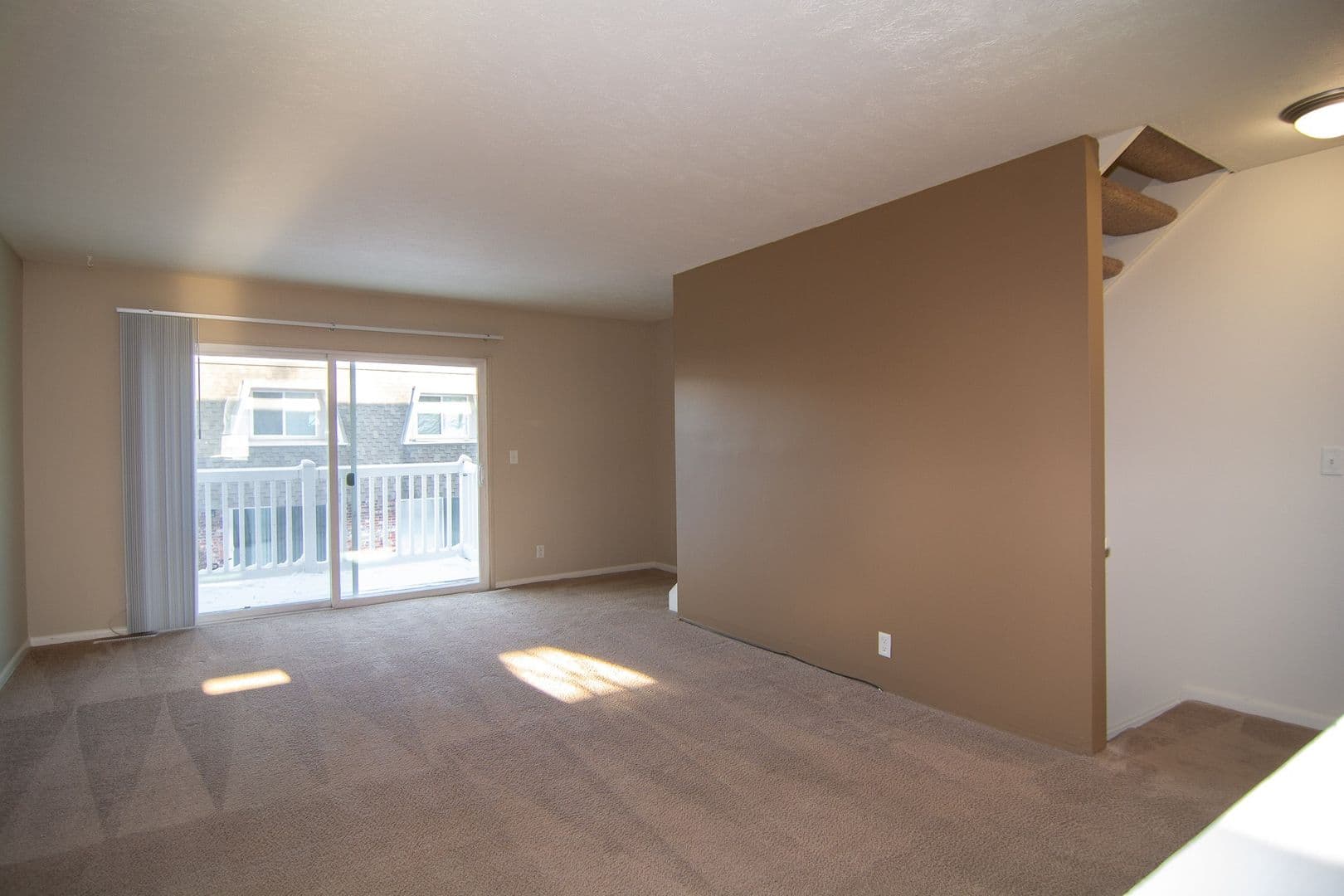 Omaha Townhome: 556 N 88th Plz