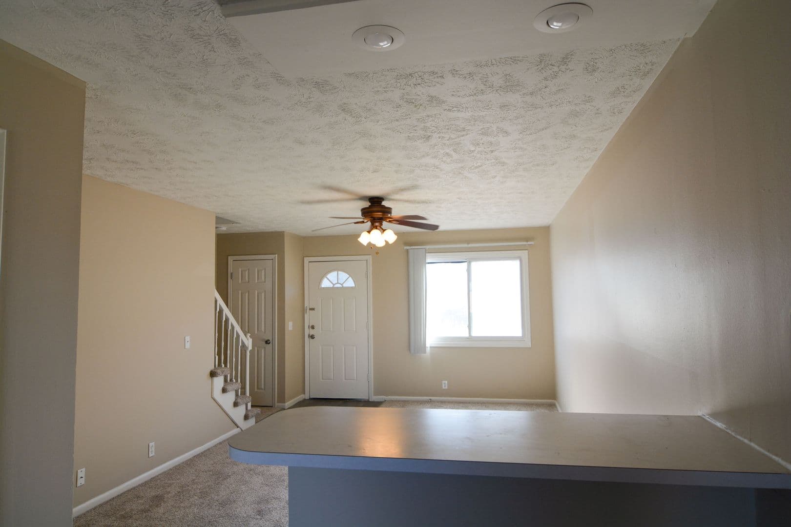 Omaha Apartment: 8500 Ohern