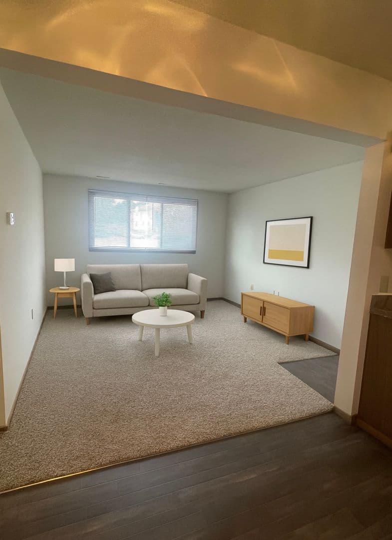 Omaha Apartment: 6300 South 96th Street