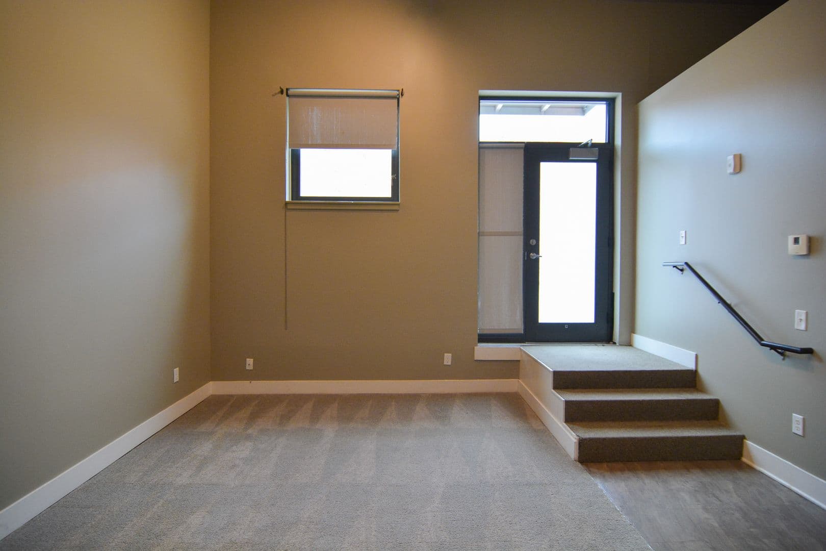 Omaha Apartment: 306 S 24th Street