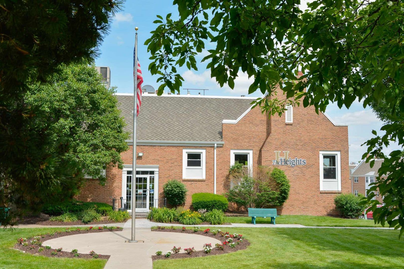 Omaha Apartment: 11766 Wakeley Plz