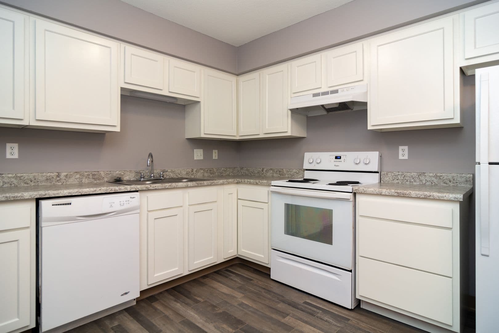 Bellevue Apartment: 1511 Thomas Drive