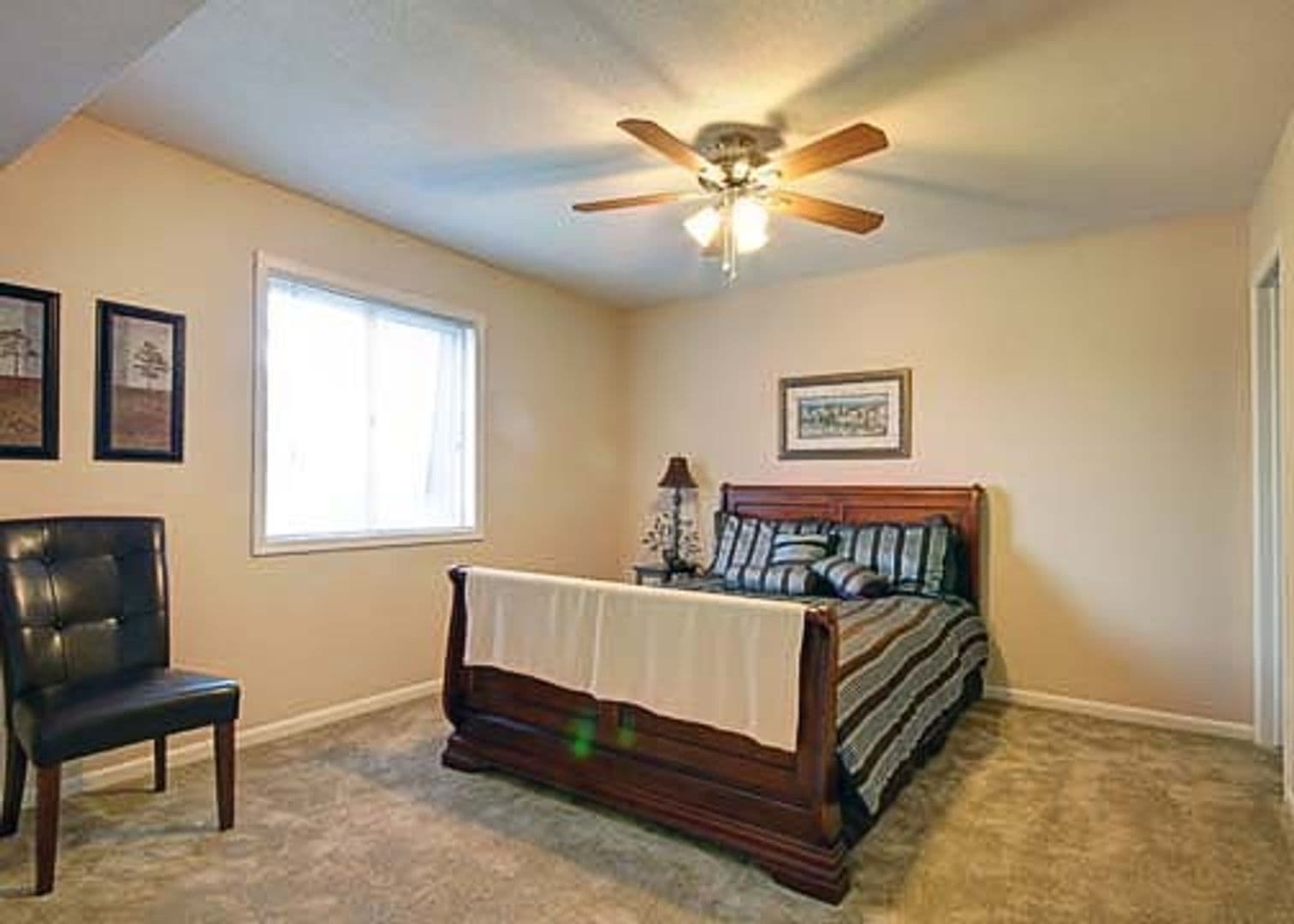 Omaha Apartment: 8500 Ohern