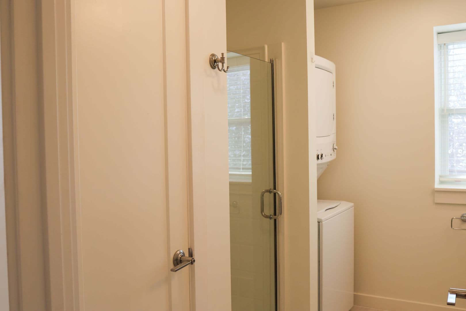 Omaha Apartment: 907 South 25th Street