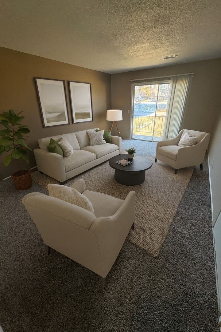 Omaha Apartment: 2306 Village Court