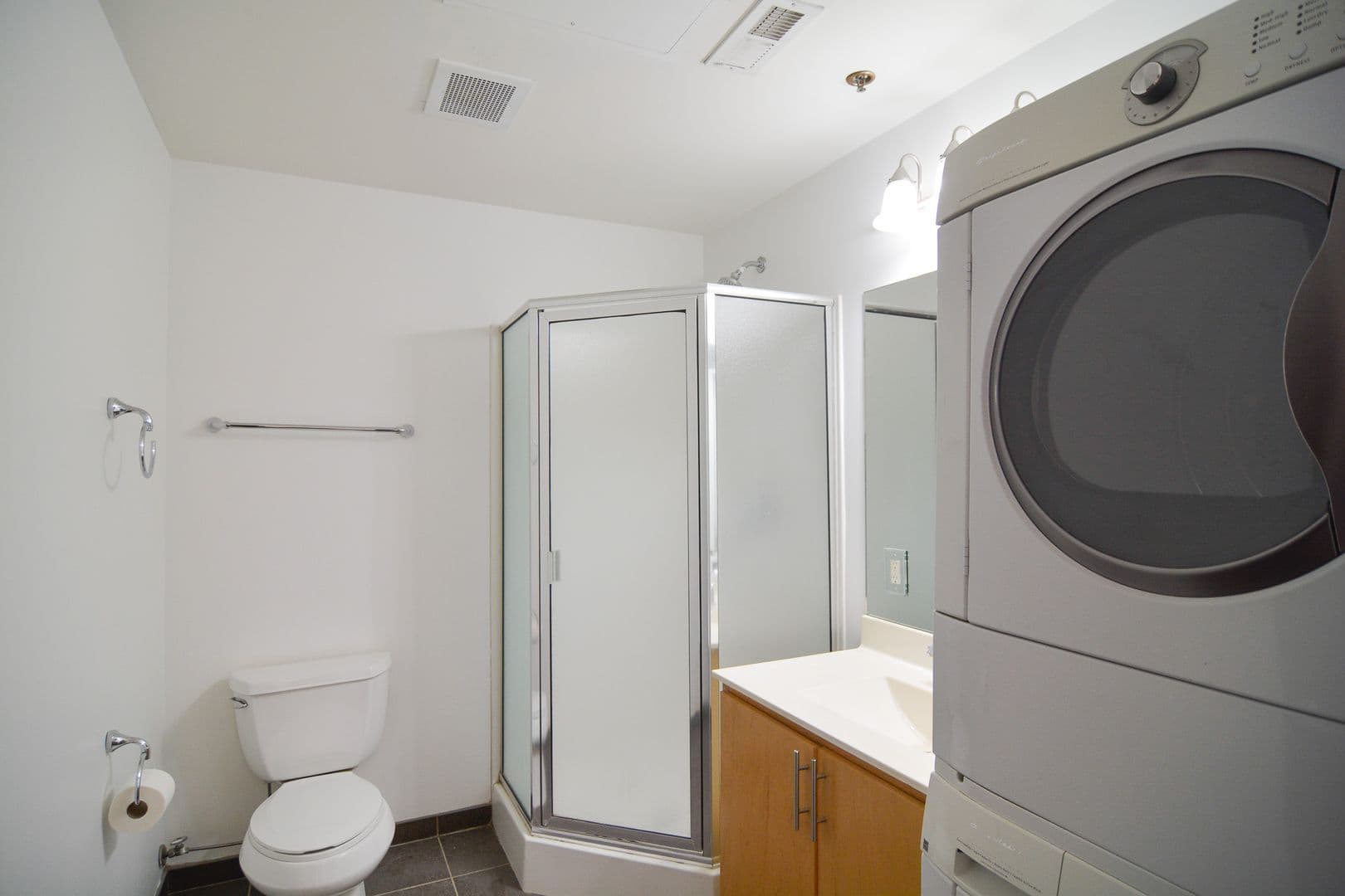 Omaha Apartment: 424 S. 12th Street