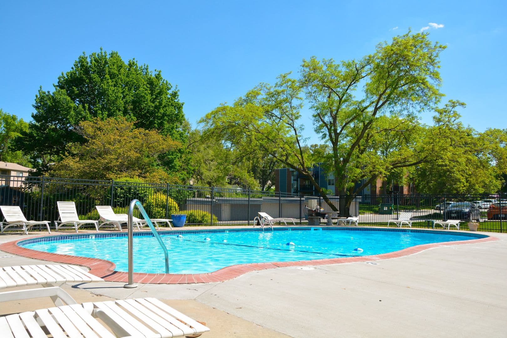 Omaha Apartment: 5806 S 141st Plz