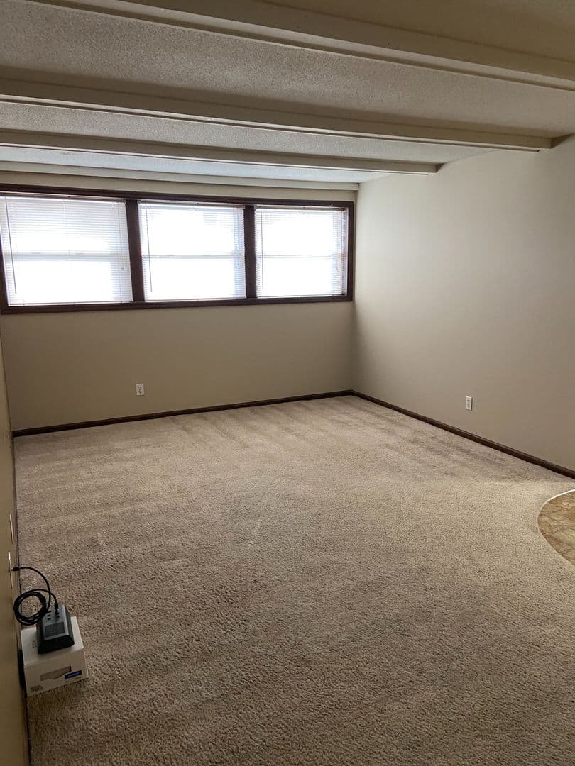 Omaha Apartment: 11766 Wakeley Plz