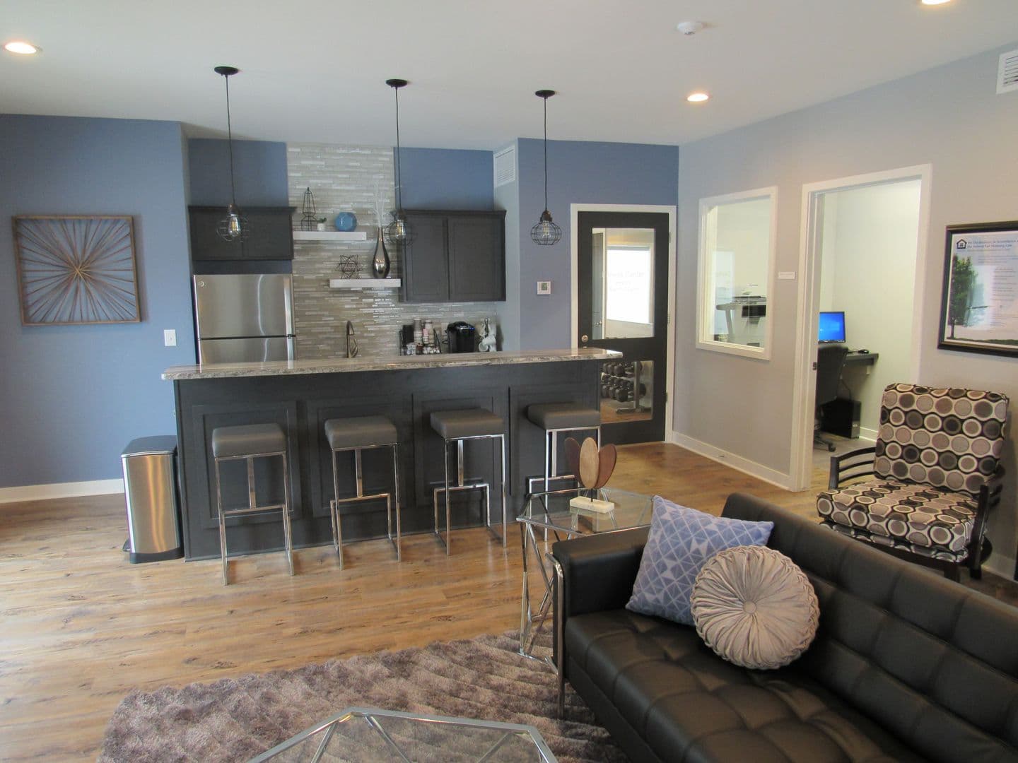 Omaha Apartment: 950 S 69th Street