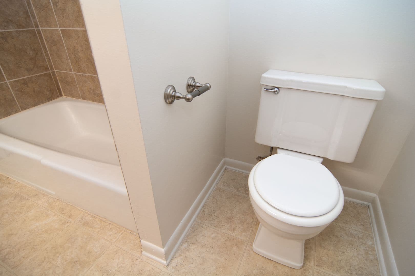Omaha Townhome: 556 N 88th Plz
