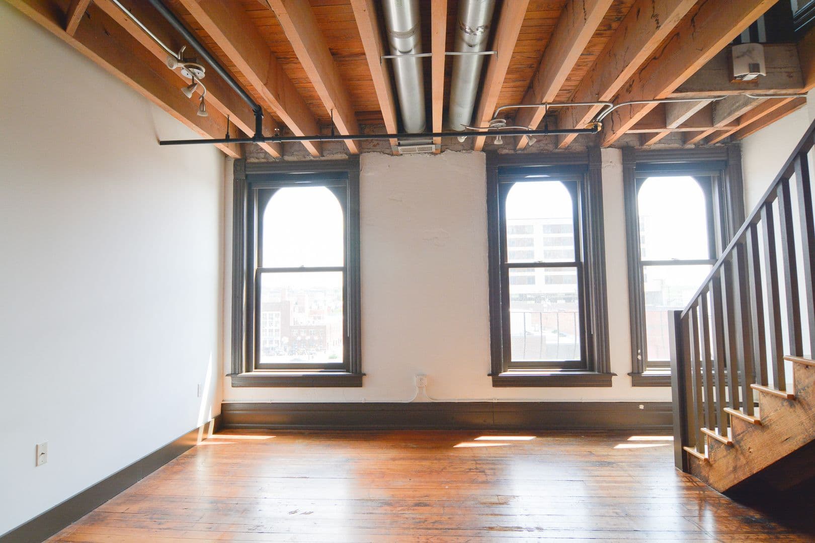 Omaha Apartment: 424 S. 12th Street