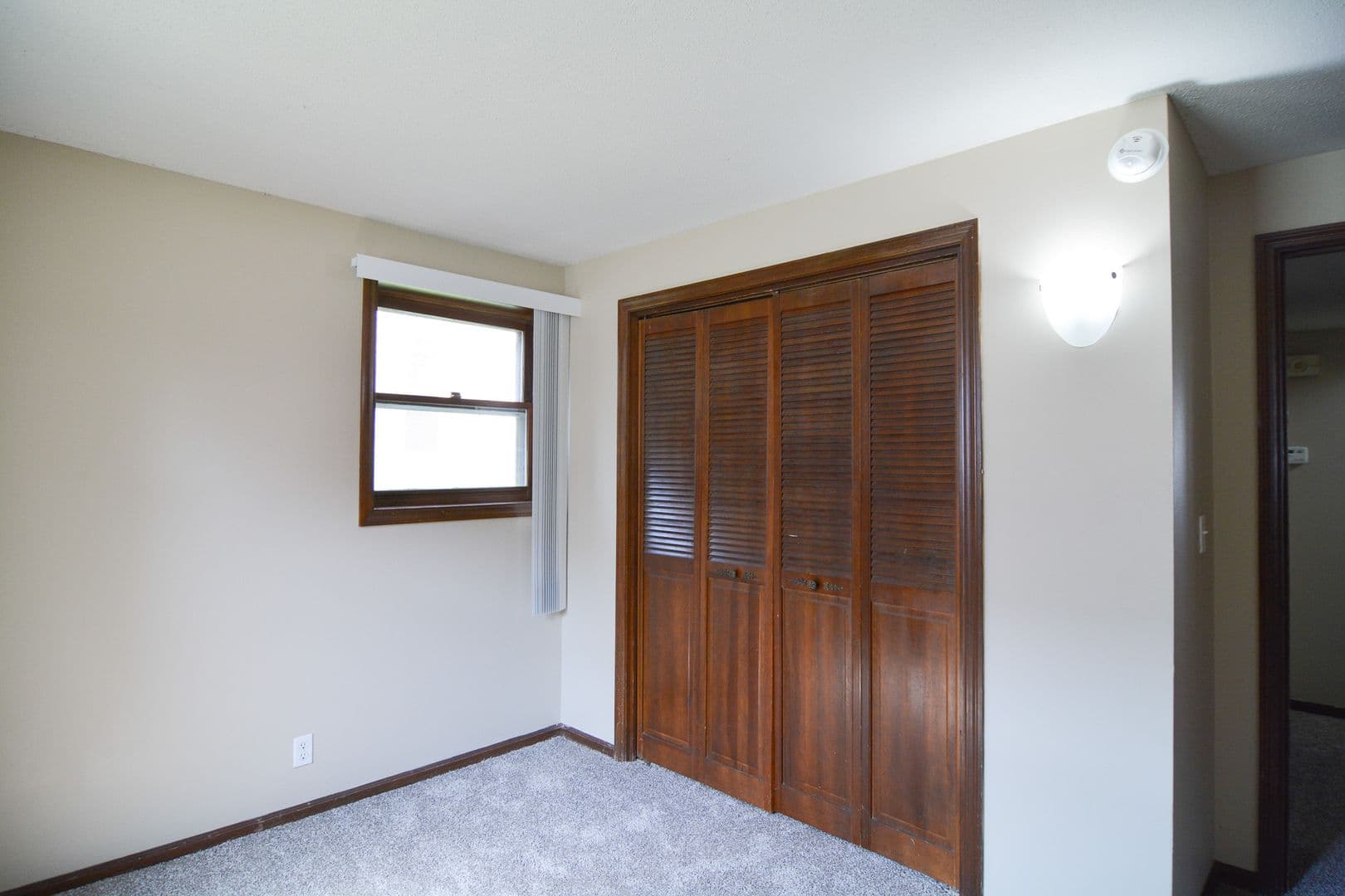 Omaha Apartment: 11766 Wakeley Plz
