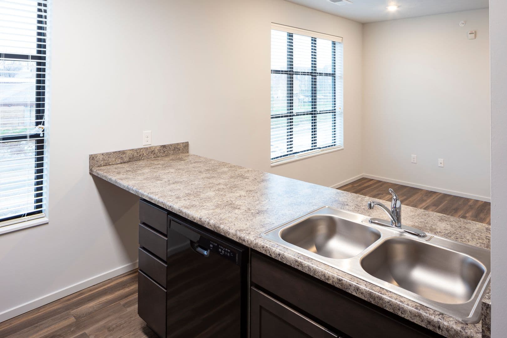 Omaha Apartment: 1120 N 20th Street