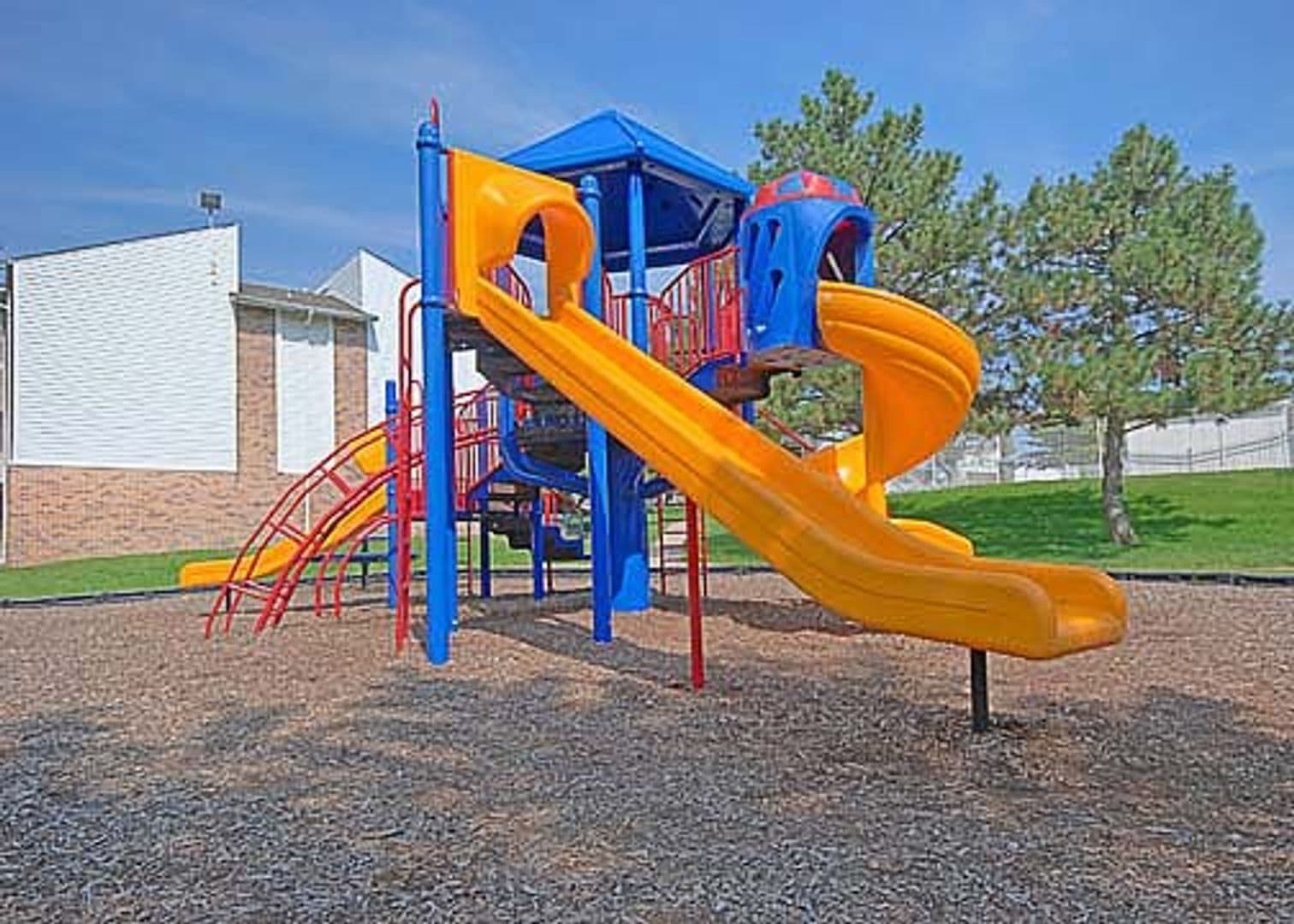 Omaha Apartment: 5344 S 99th Street