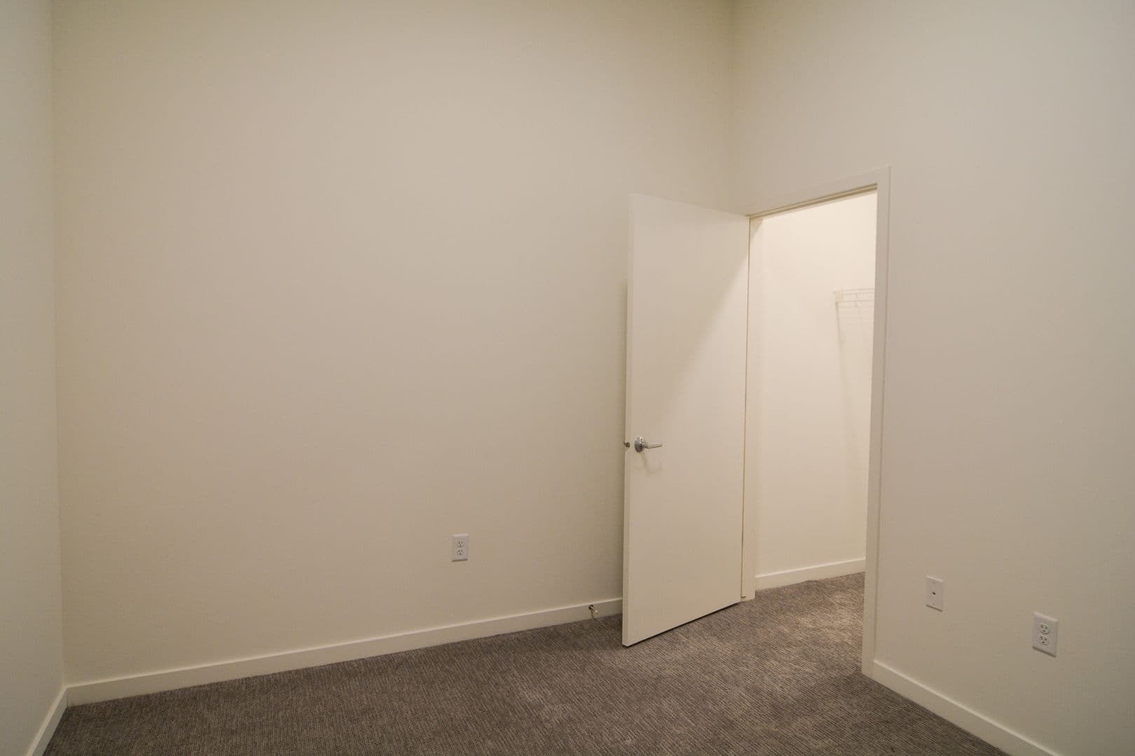 Council Bluffs Apartment: 8 South 6th Street