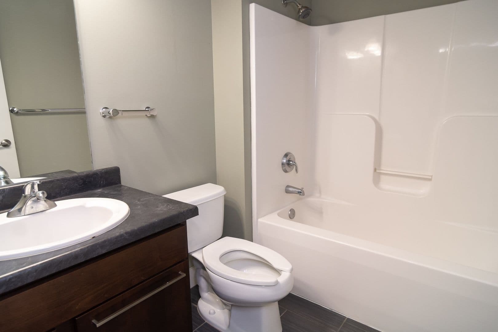 Omaha Apartment: 306 S 24th Street