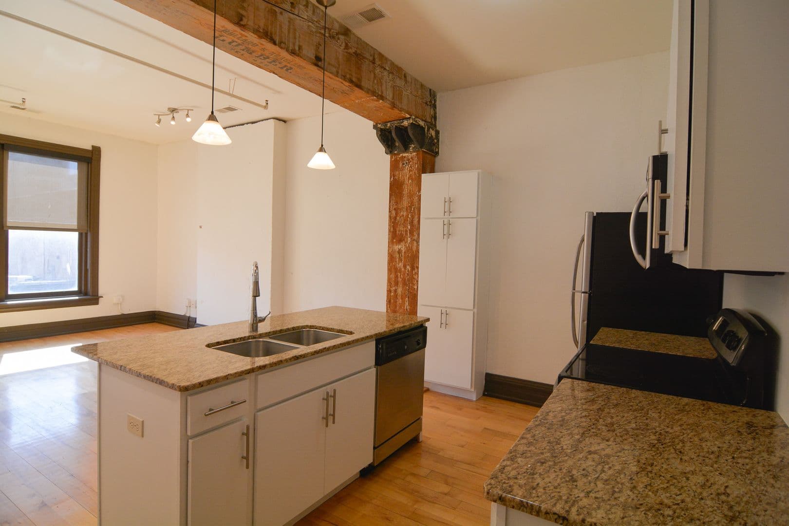 Omaha Apartment: 424 S. 12th Street