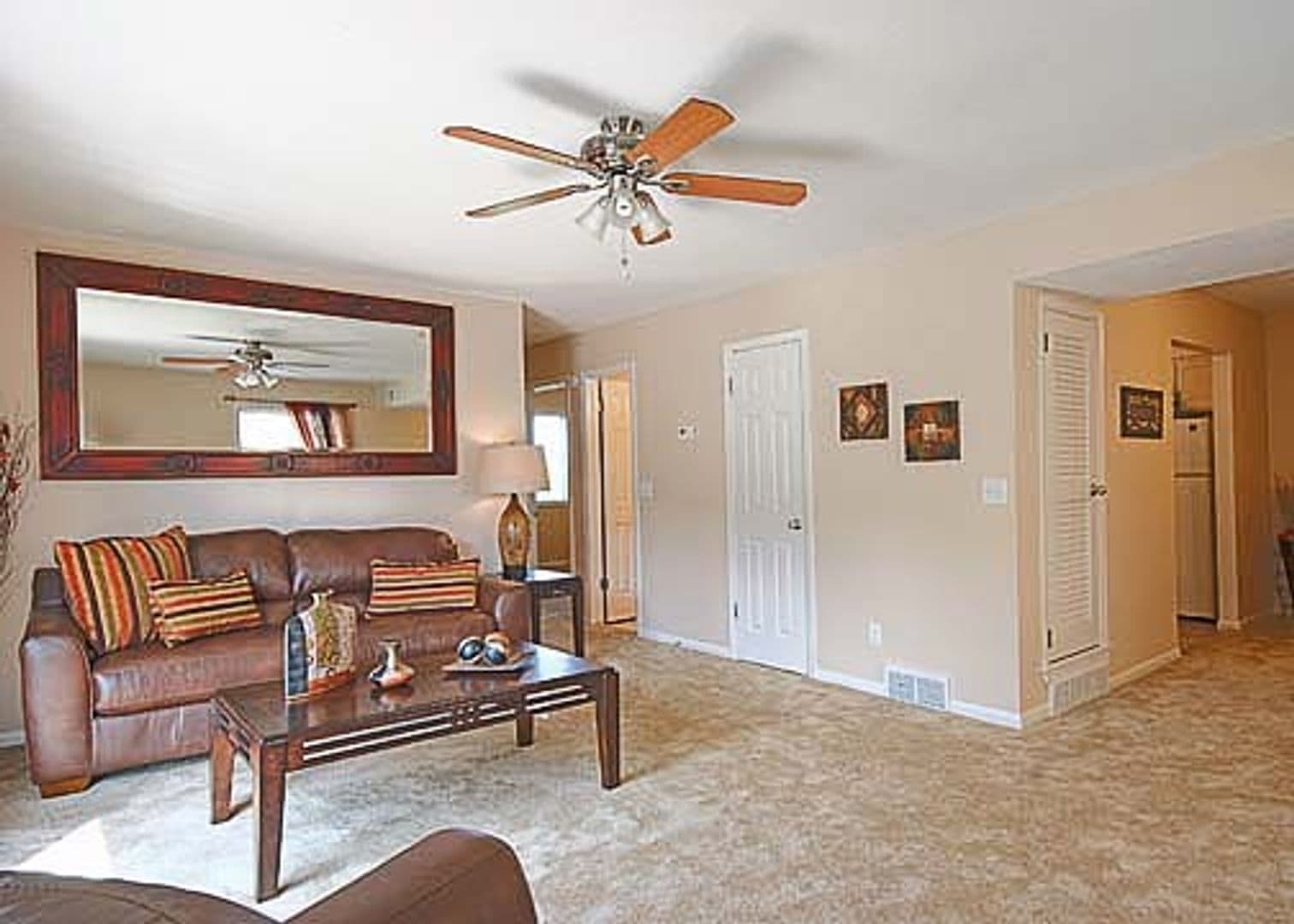 Omaha Apartment: 8500 Ohern