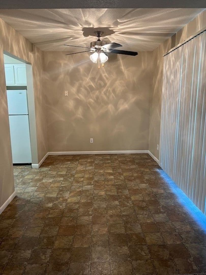 Omaha Apartment: 8500 Ohern