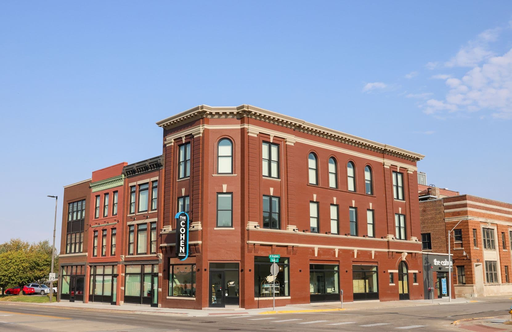 Council Bluffs Apartment: 530 W Broadway