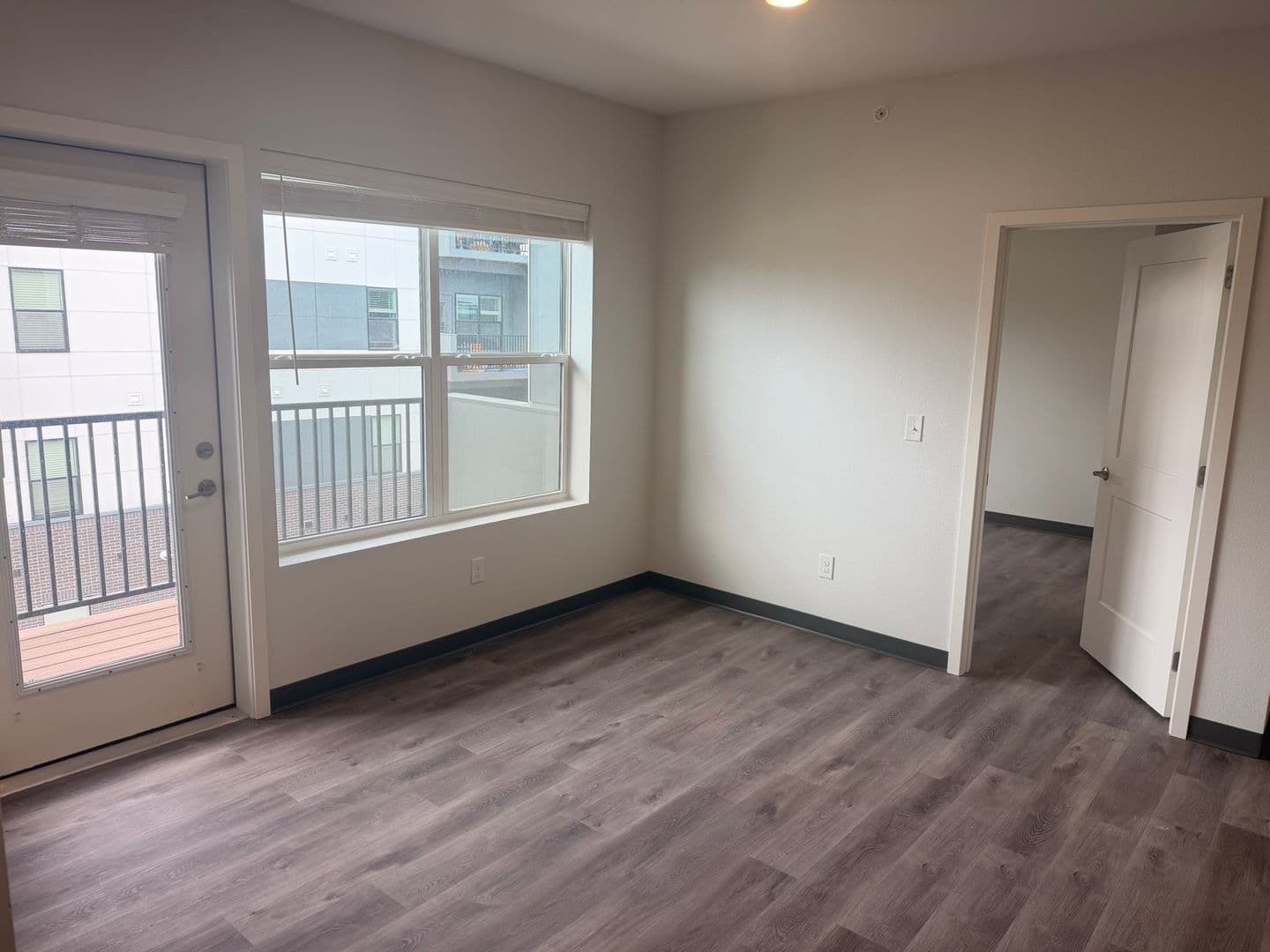 Lincoln Apartment: 420 South 18th Street