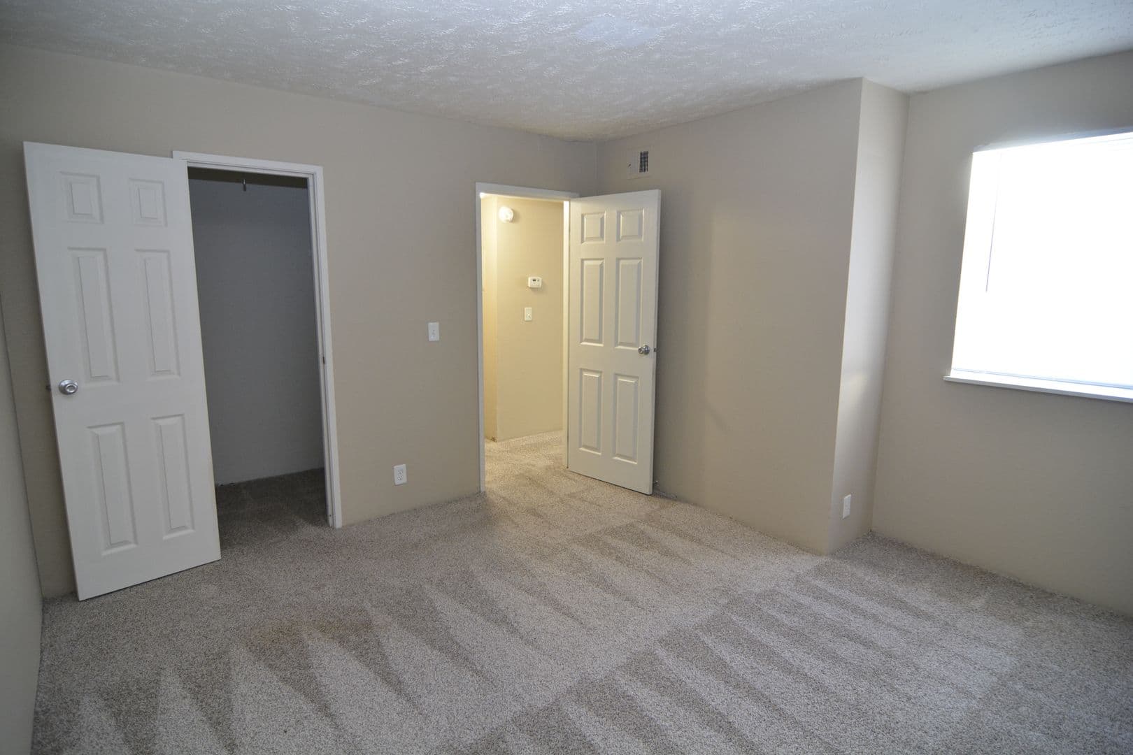 Council Bluffs Apartment: 800 N 34th Street #18