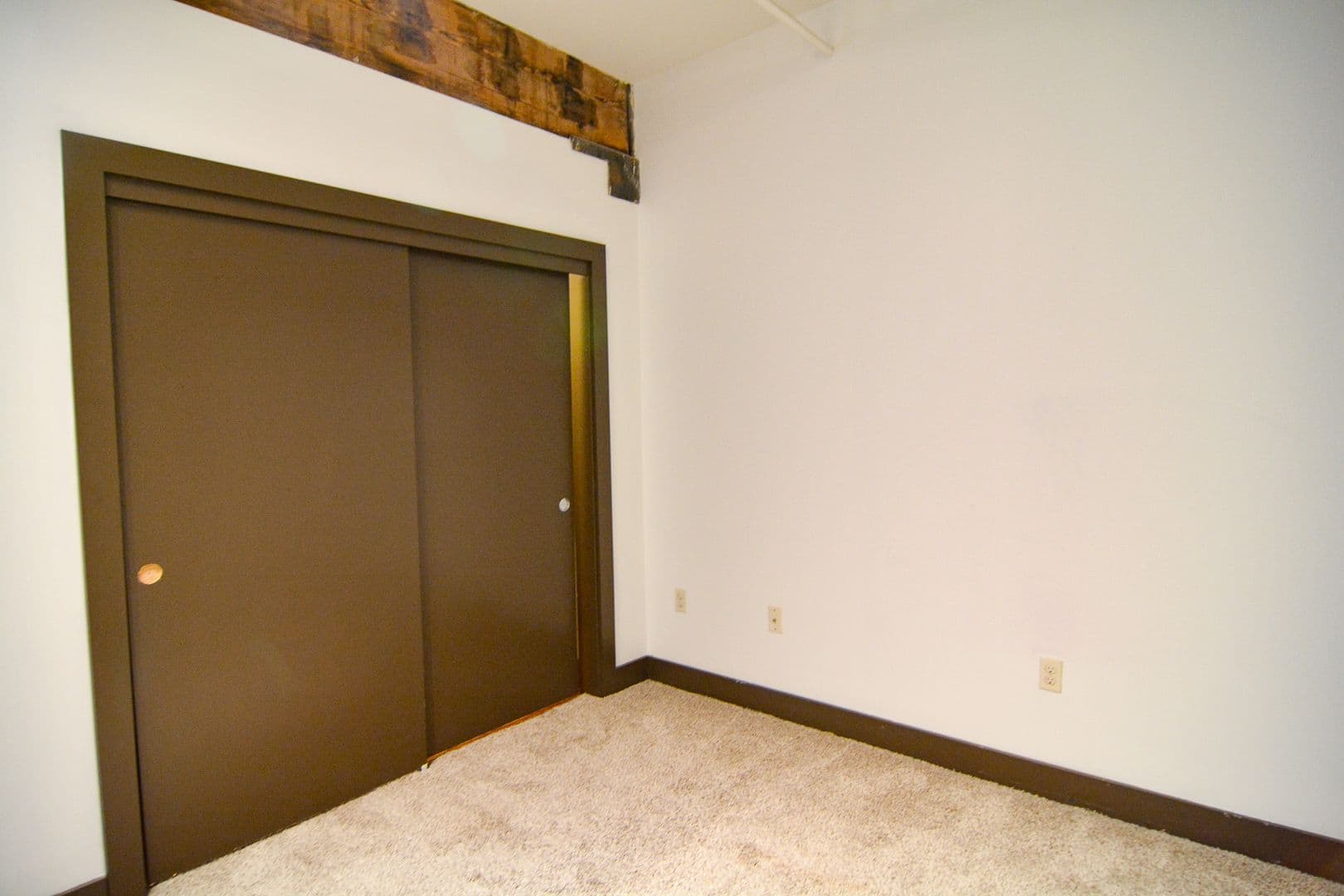 Omaha Apartment: 424 S. 12th Street