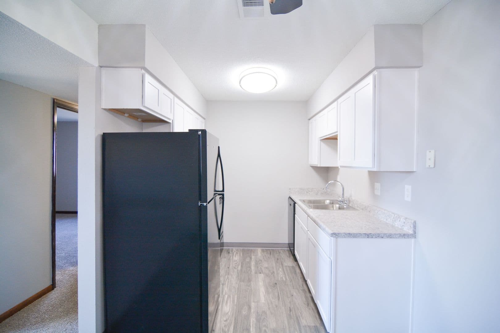Bellevue Apartment: 1511 Thomas Drive