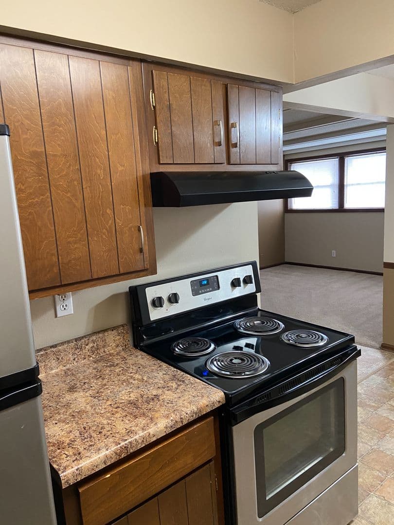 Omaha Apartment: 11766 Wakeley Plz