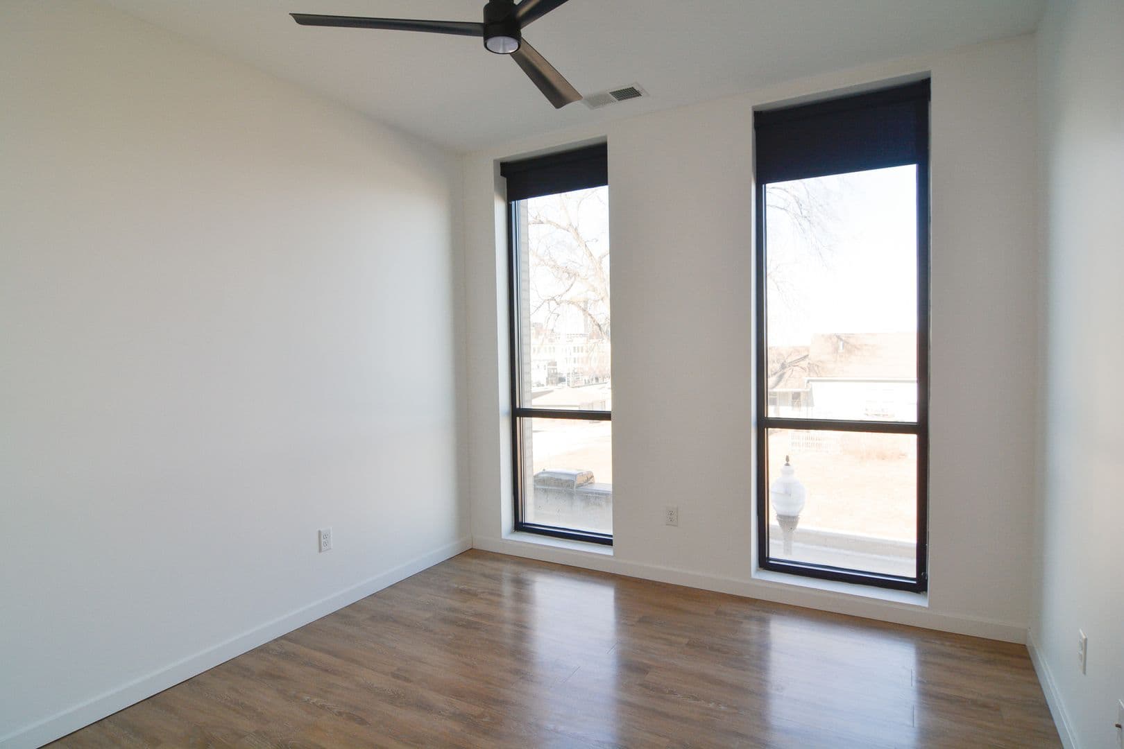 Omaha Apartment: 925 Pierce Street