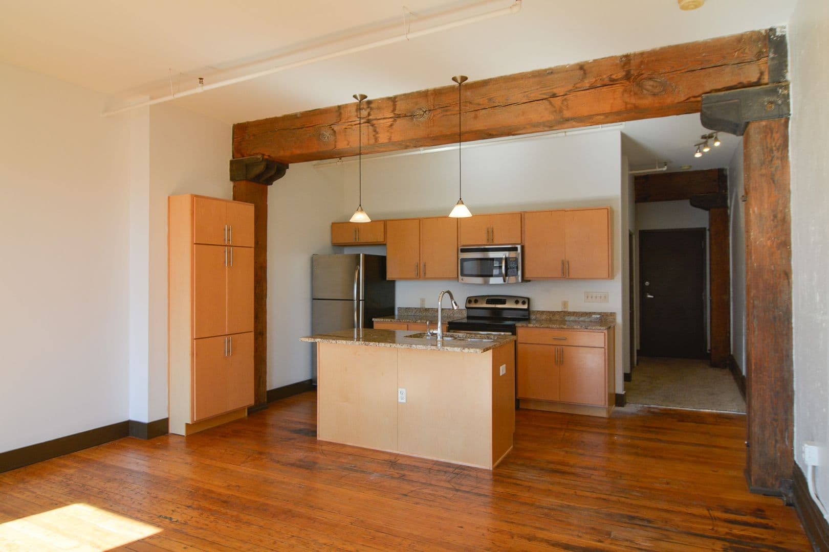 Omaha Apartment: 424 S. 12th Street