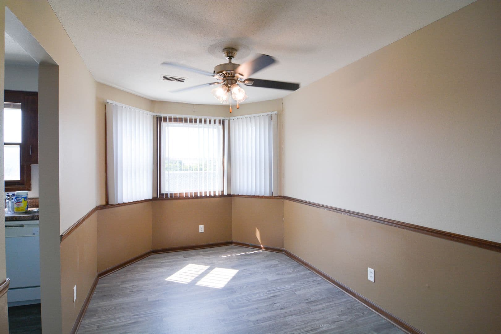 Omaha Apartment: 11766 Wakeley Plz