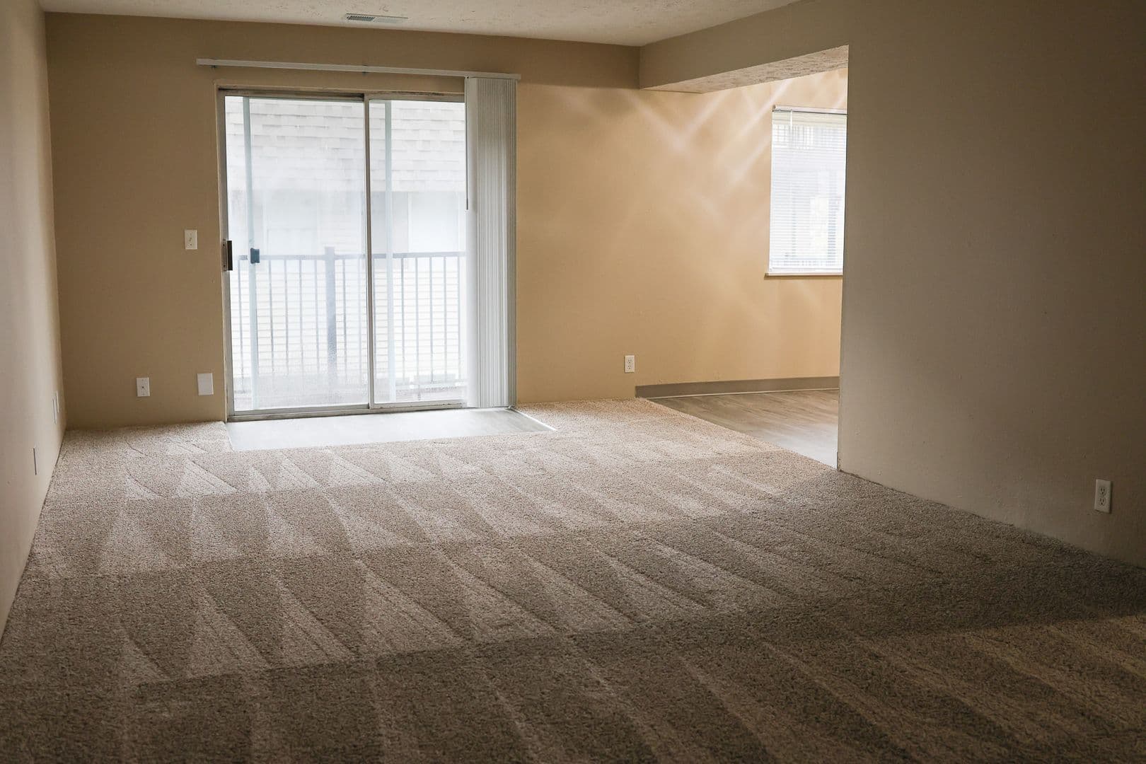 Council Bluffs Apartment: 800 N 34th Street #18