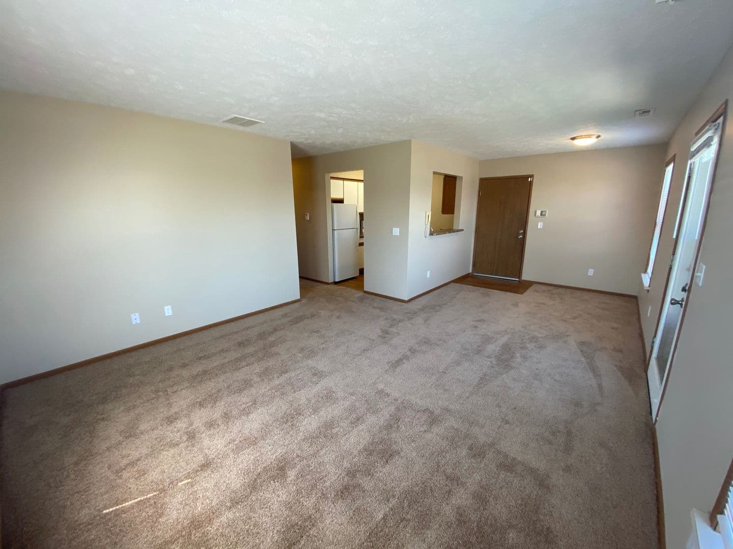 Omaha Apartment: 1833 N 18th Street