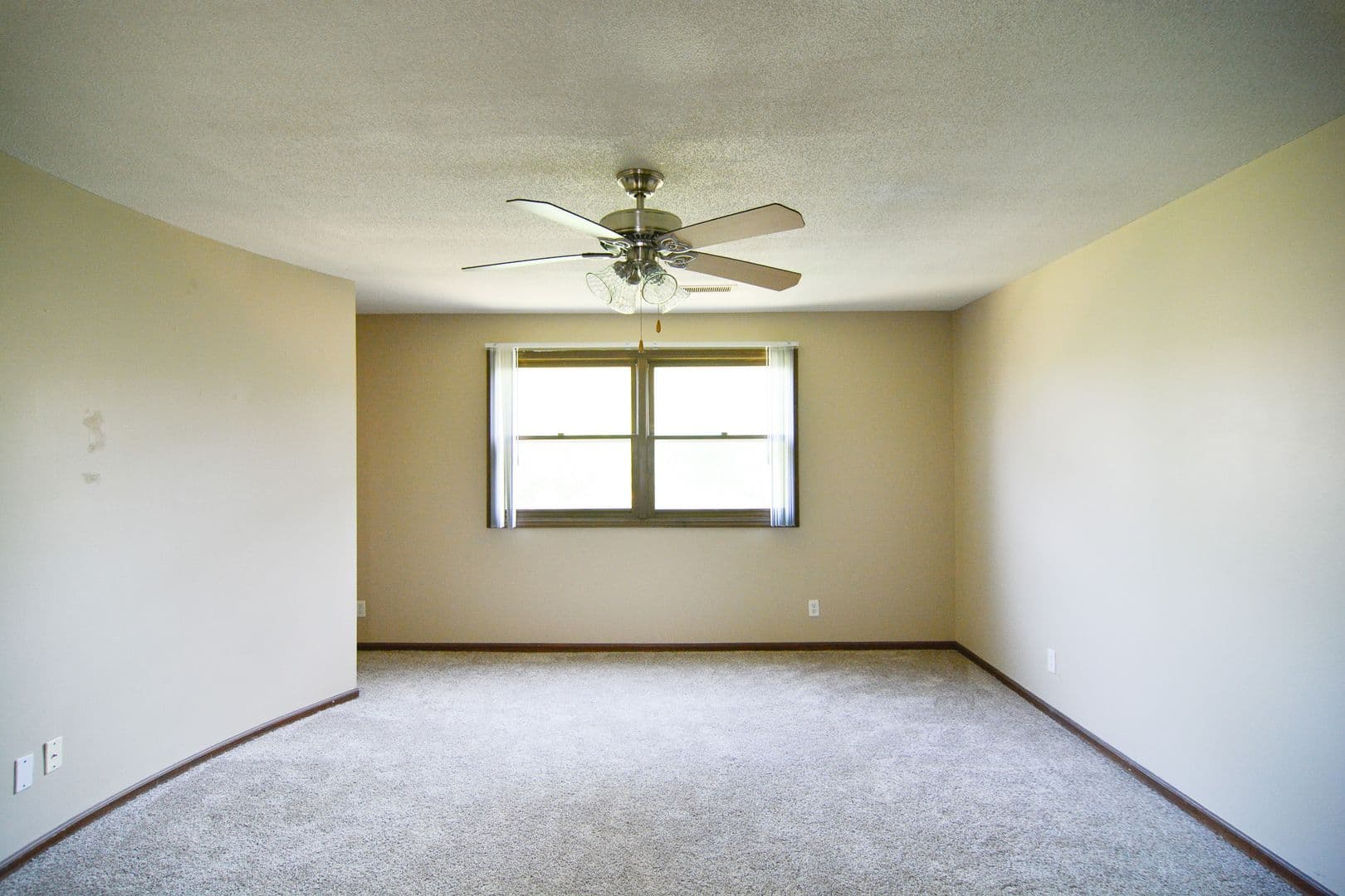 Omaha Apartment: 11766 Wakeley Plz