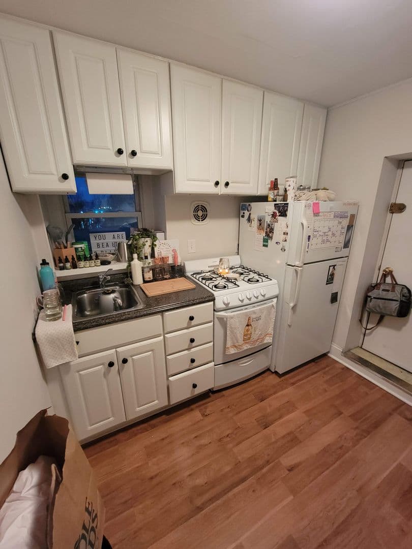 Rockledge Apartment: 5 Huntingdon Pike