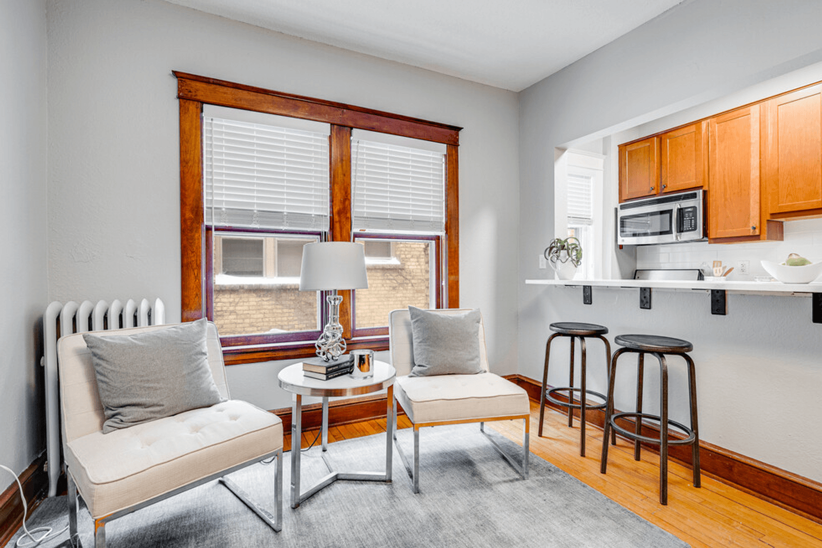 Minneapolis Apartment: 127 W Grant St