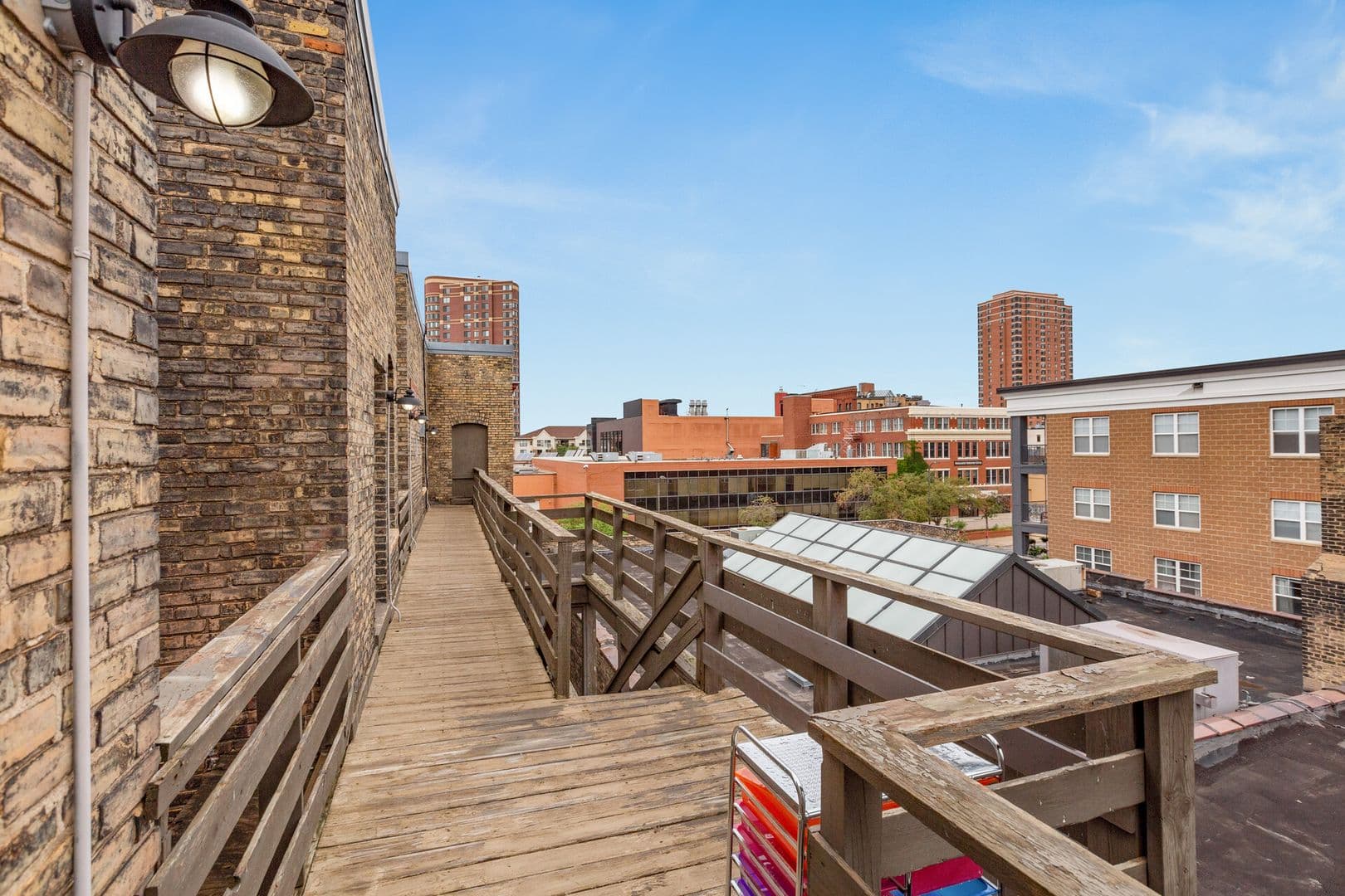 Minneapolis Apartment: 32 Spruce Pl