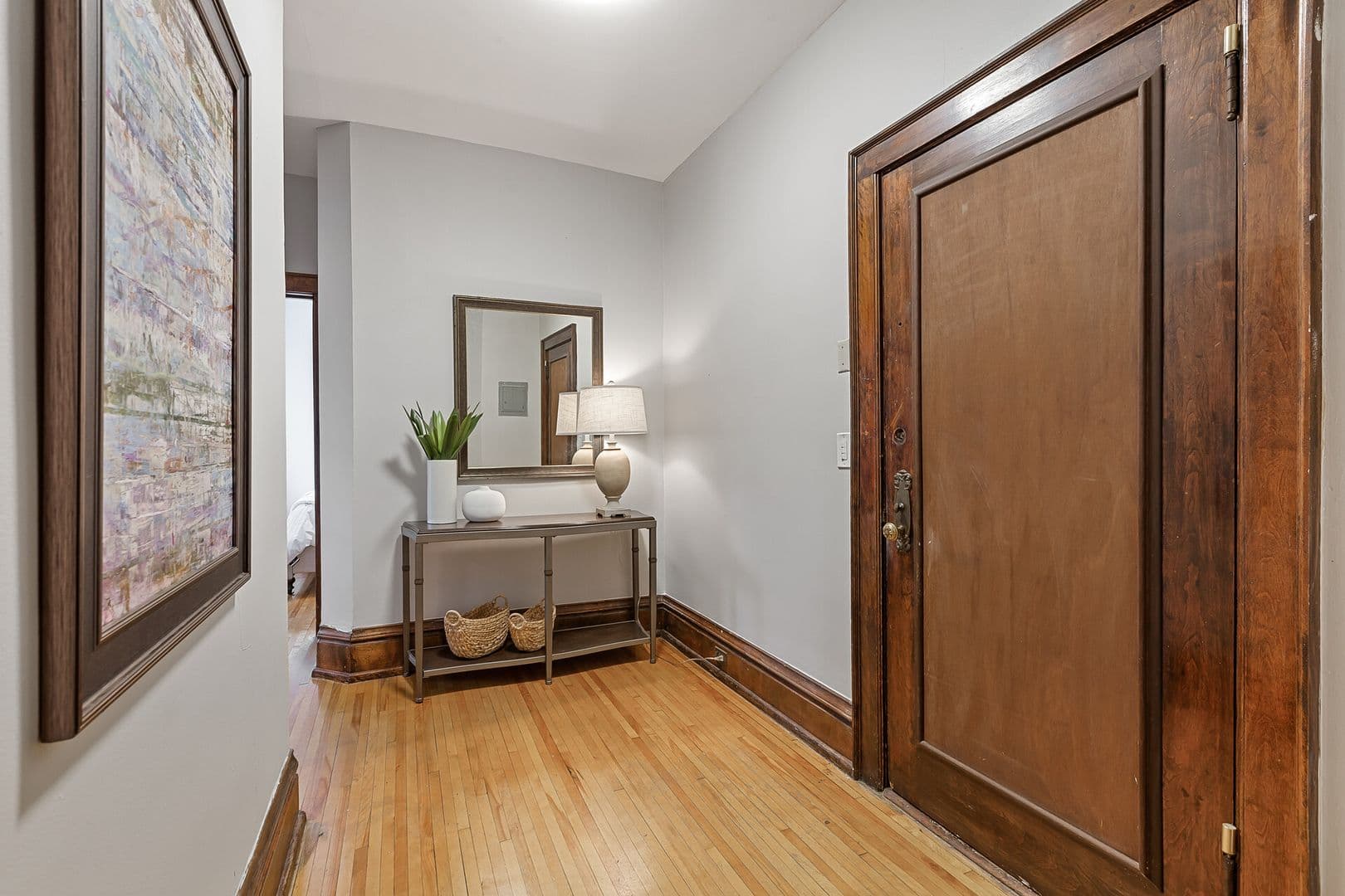 Minneapolis Apartment: 32 Spruce Pl